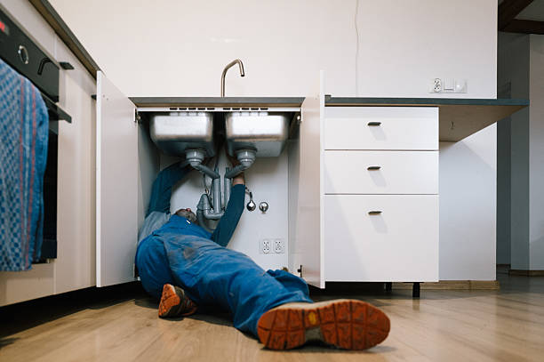 Professional Leak Detection technician working in West Manchester, OH